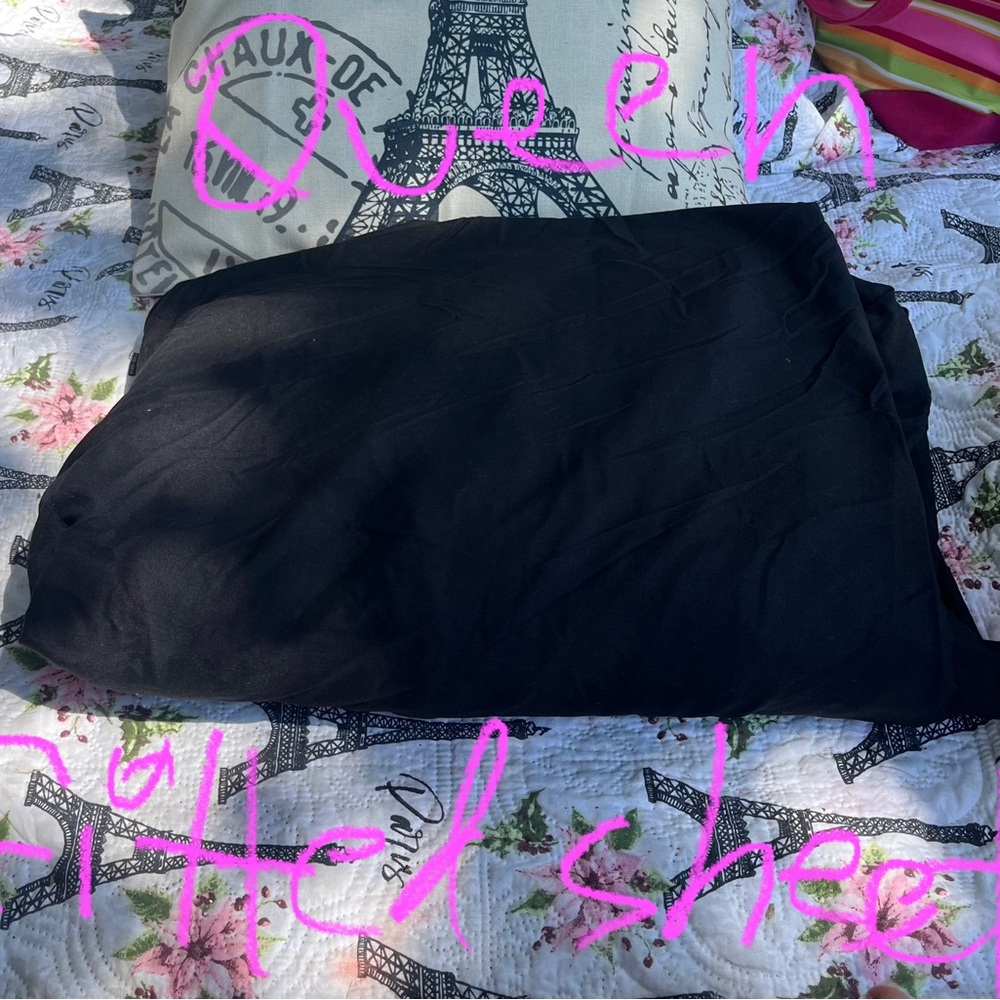 Black Queen Size fitted Sheet